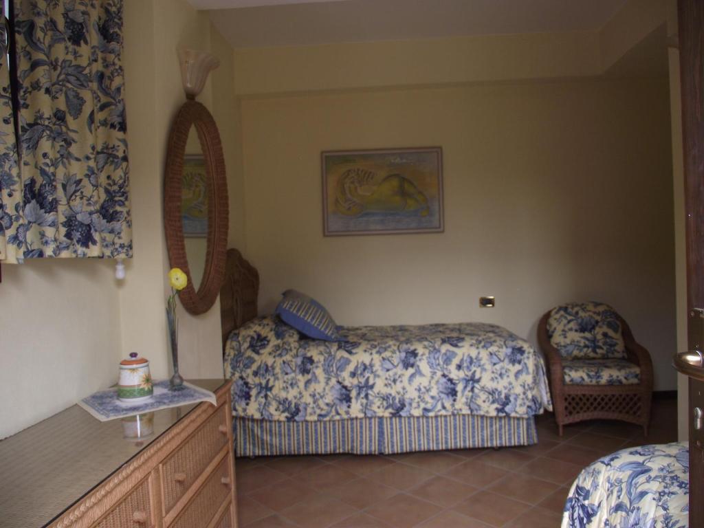 Villa Castiglioni Apartment Laglio Chambre photo