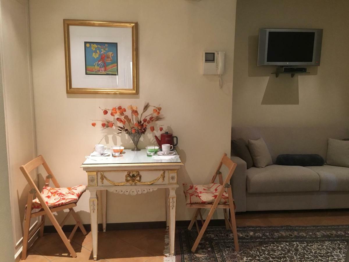 Villa Castiglioni Apartment Laglio Extérieur photo