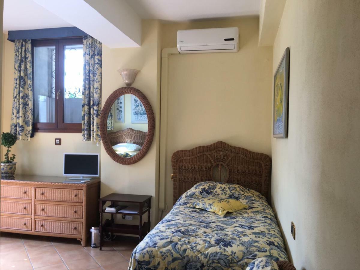 Villa Castiglioni Apartment Laglio Extérieur photo